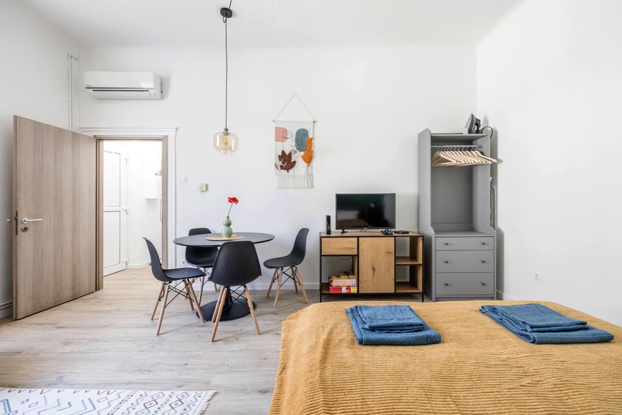 Stylish And Colourful Apartment In The City Centre Budapeşte Dış mekan fotoğraf